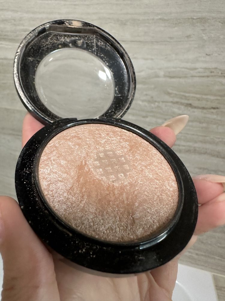 Mac обличчя m.a.c mineralize skinfinish мерехтлива пудра для обличчя