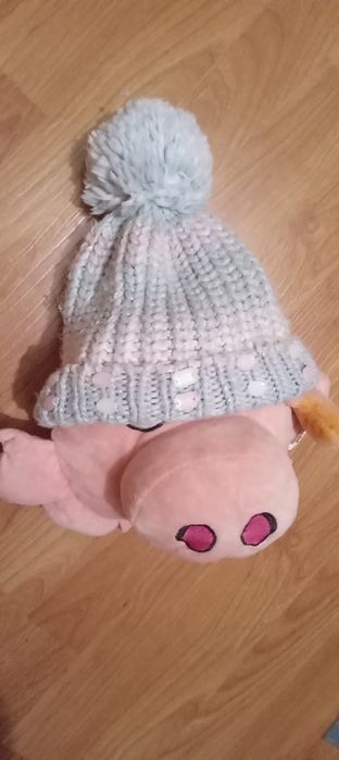 Шапки для дівчинки