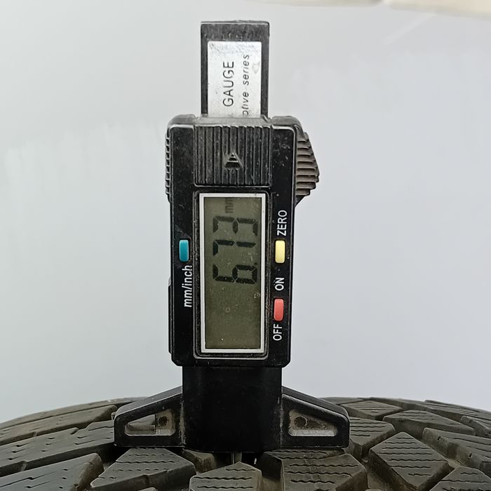 4x 225/45R17 opony zimowe Nokian WR D4 6mm 2021r (88965)