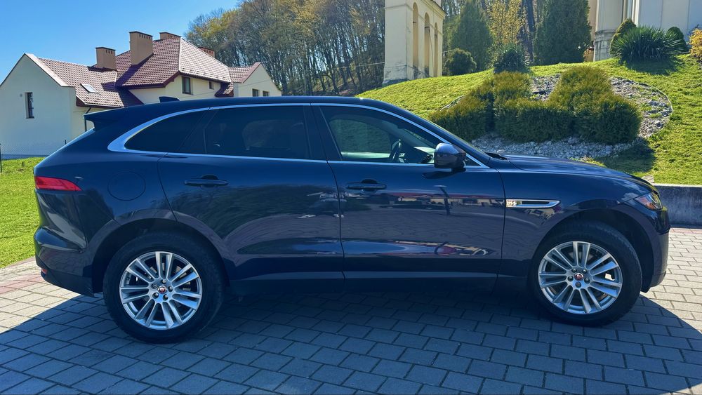 Jaguar F-Pace 2.0D 2017рік
