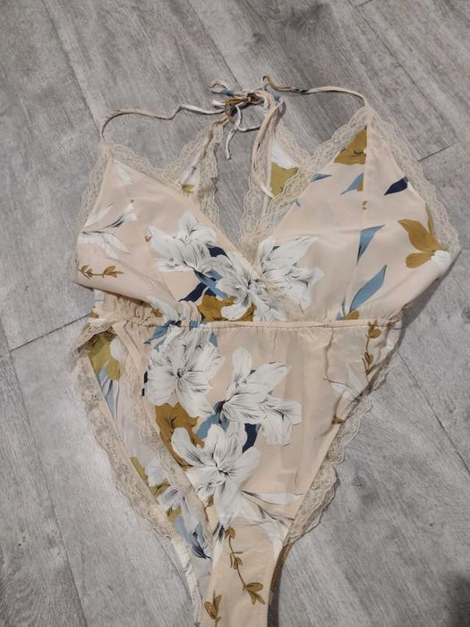 Body ZARA rozmiar S