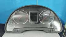 Licznik Audi A4B6 103690830