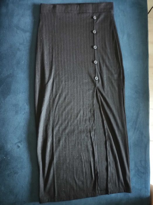 Spódnica midi z rozcięciem Sinsay