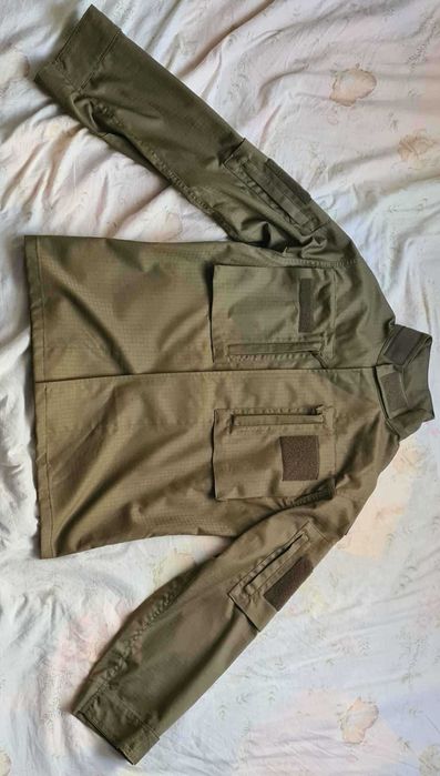 Kompletny mundur OPW (bluza, spodnie, czapka, beret) – stan idealny