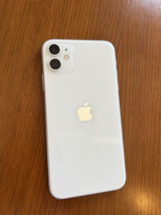 Iphone 11 branco 64GB