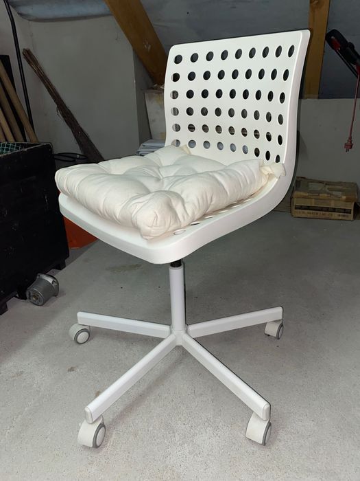 Krzesło biurkowe regulowana wysokość