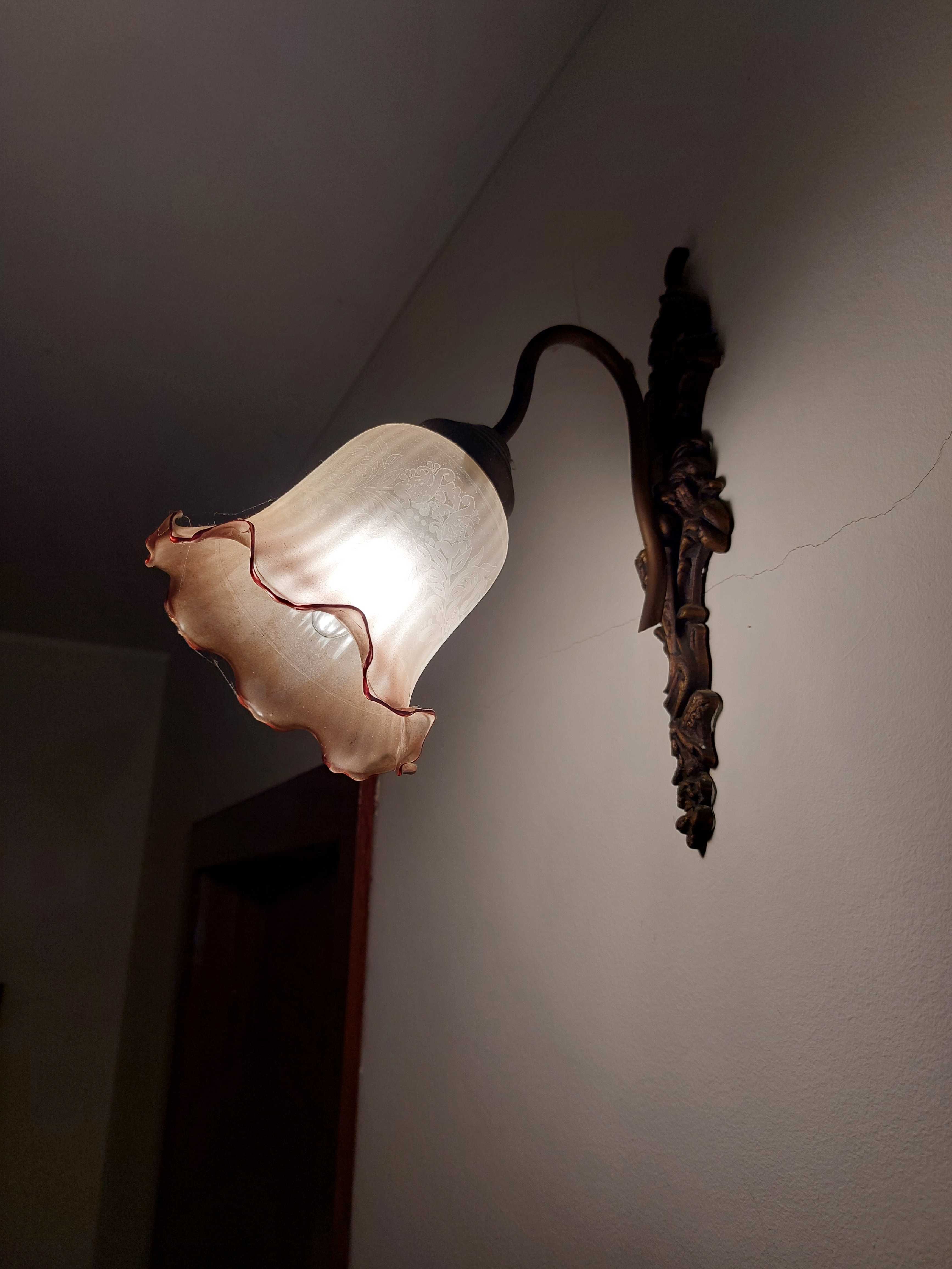 Candeeiros de tecto e parede