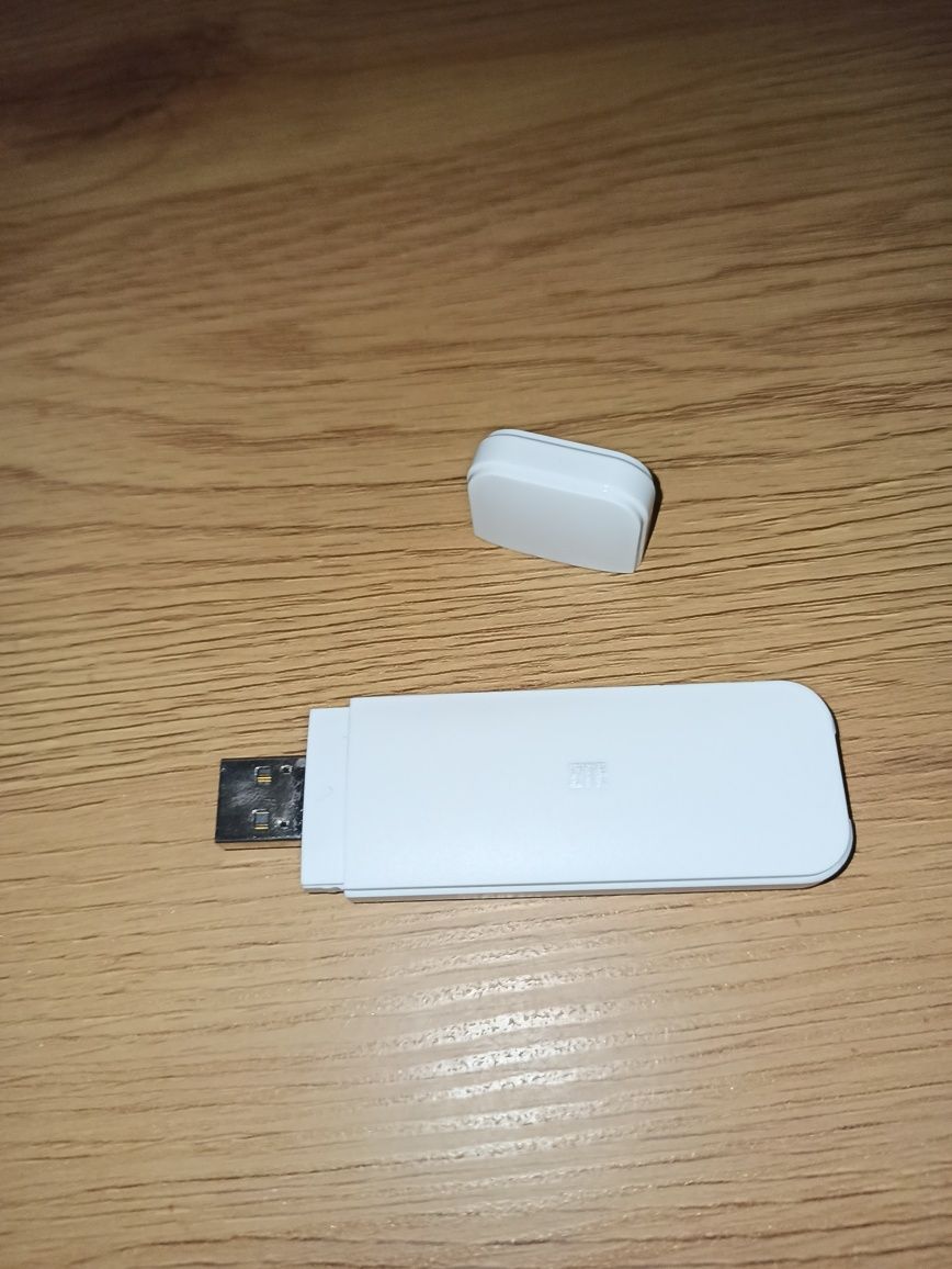 Modem ZTE 3G MF730M Aero2 biały