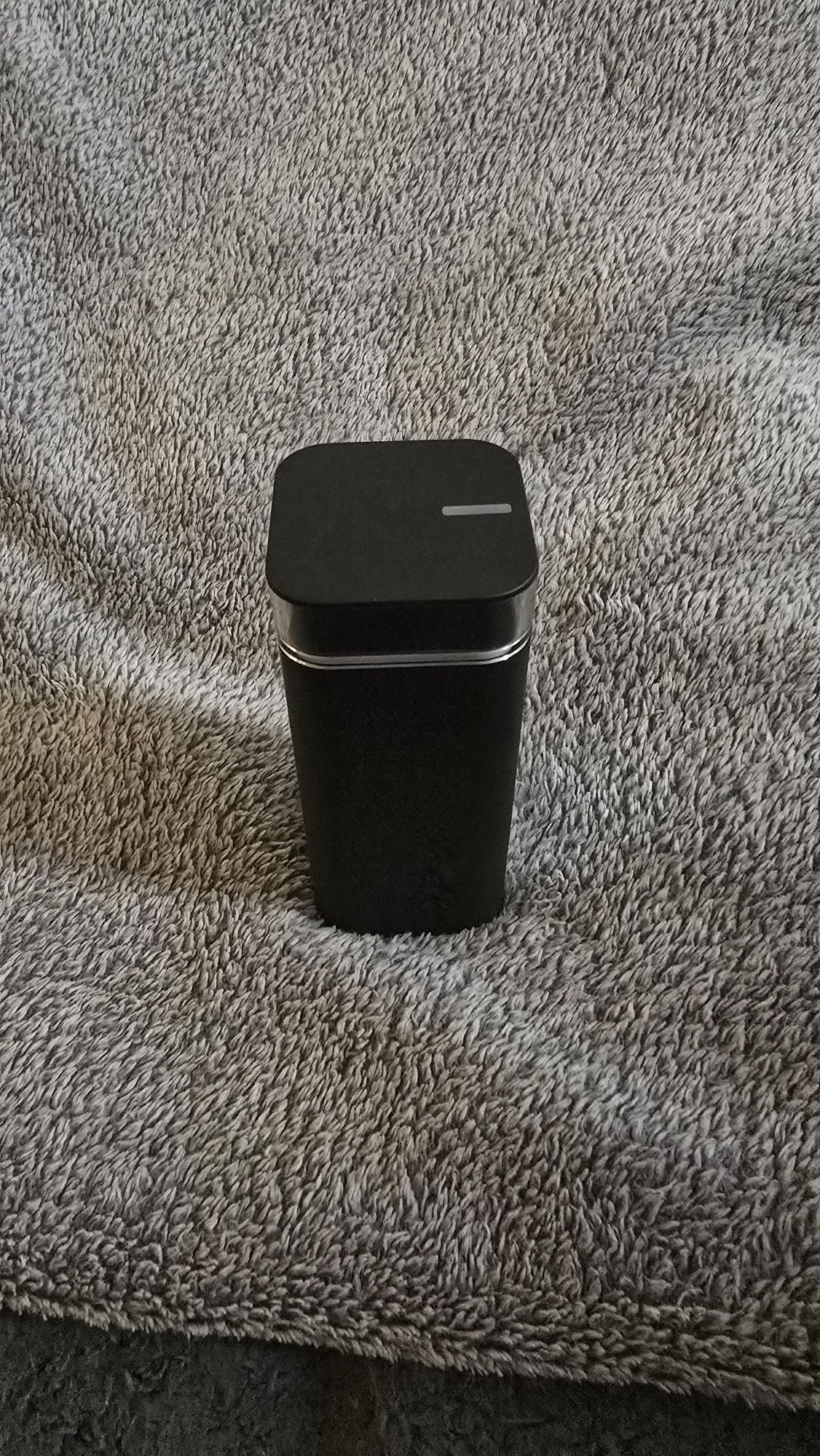 Odkurzacz IROBOT Roomba e5 (e5152) stan bardzo dobry