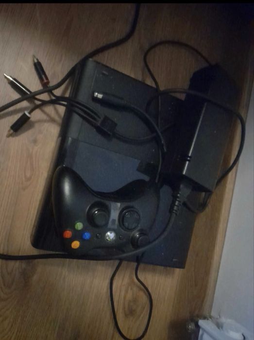 Xbox 360e + forza horizon 2