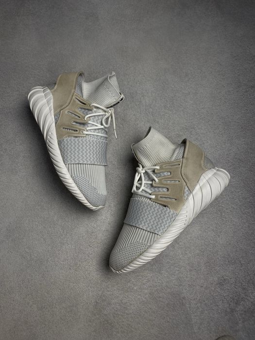 Adidas Tubular 43p ІДЕАЛ Terrex samba ozweego trail ultra boost