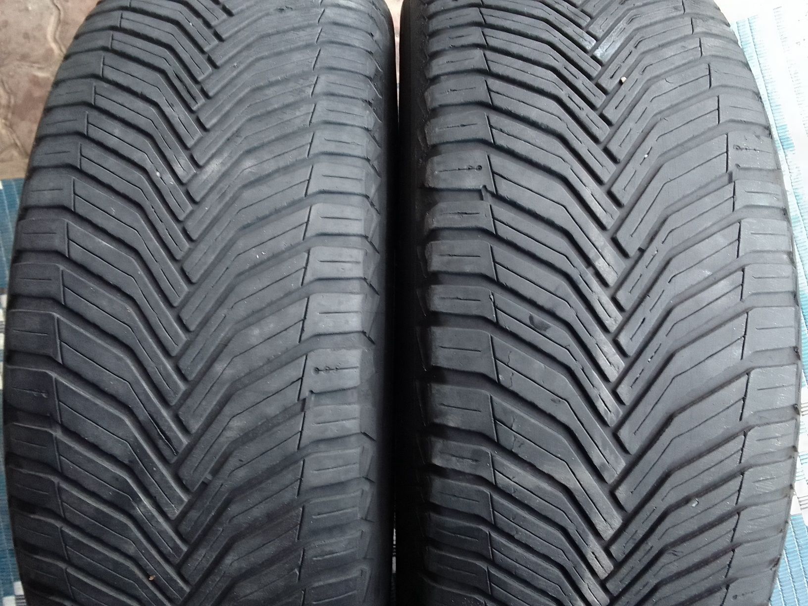 Cena za 2 Opony wielosezonowe 235/55r19 MICHELIN 2021r