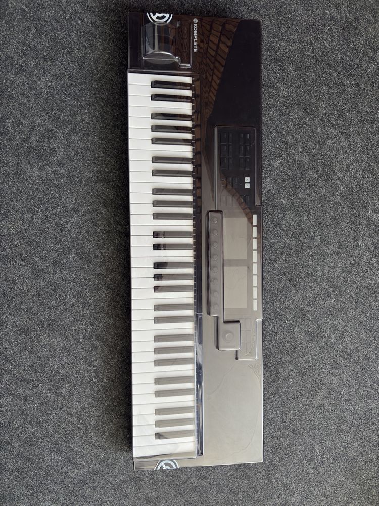Klawiatura Midi Native Instruments S61 MK2 + Case