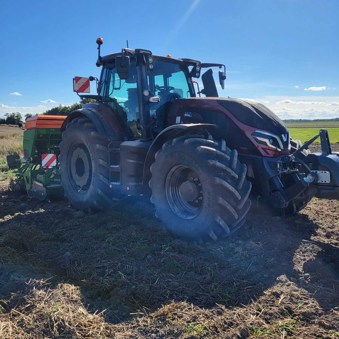 Valtra Q305 Unlimited Vario GPS