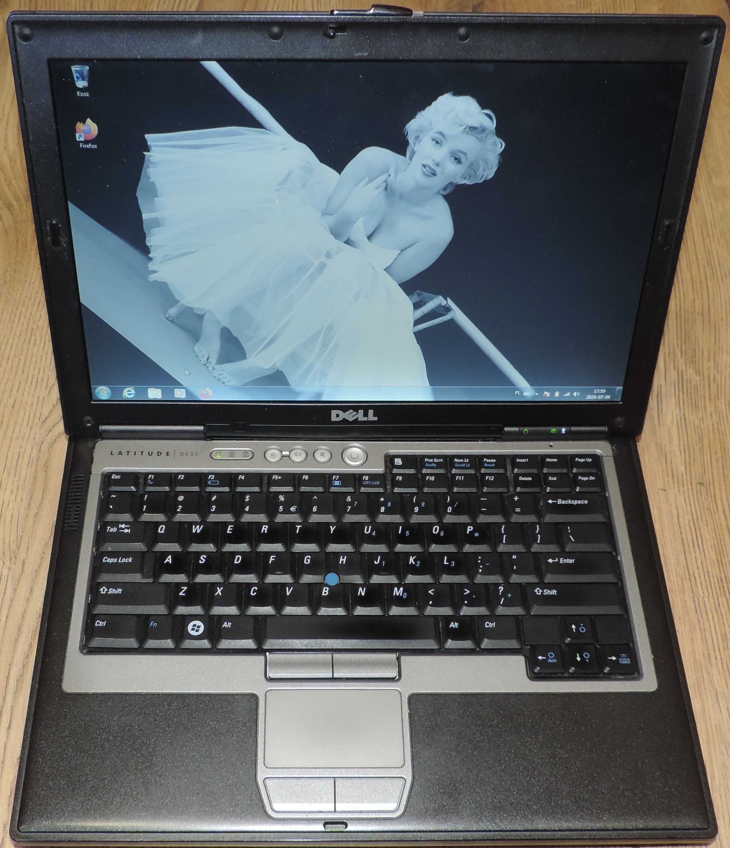 Solidny Dell Latitude D630 , RS232 , COM  idealny do warsztatu