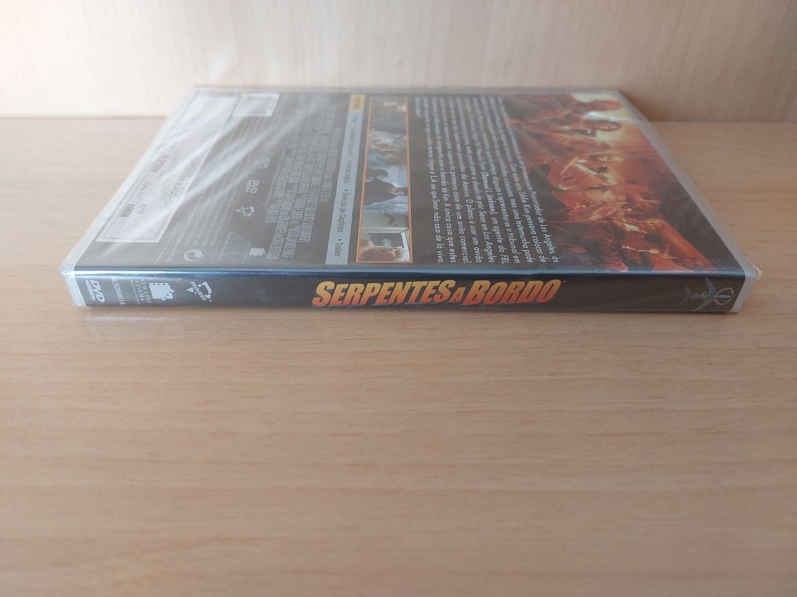 DVD Novo e Selado - Serpentes a Bordo
