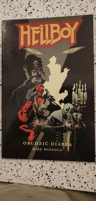 Hellboy tom 2 "obudzić diabła" Mike Mignola.