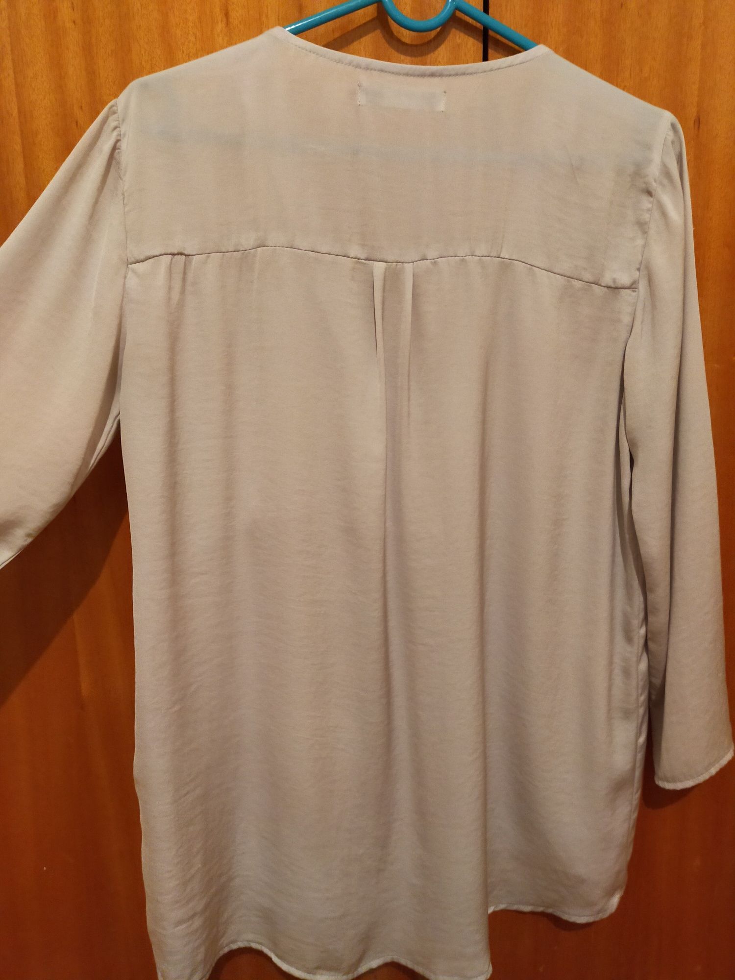 Blusa cinza claro Pull&Bear - tamanho S / 36