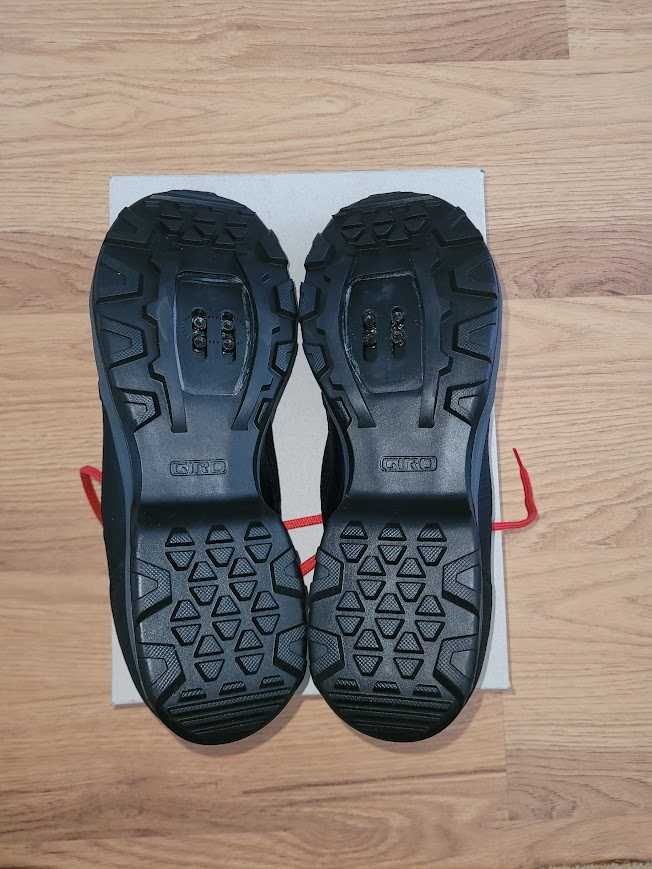 Nowe buty rowerowe GIRO rozmiar 43