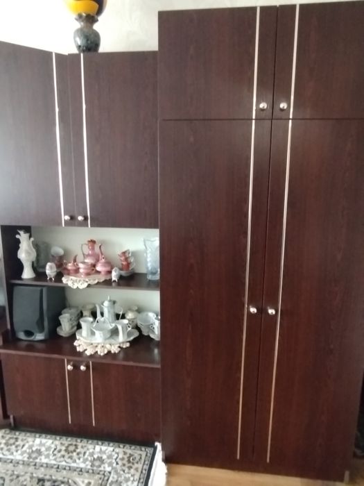 Продам меблі в кімнату