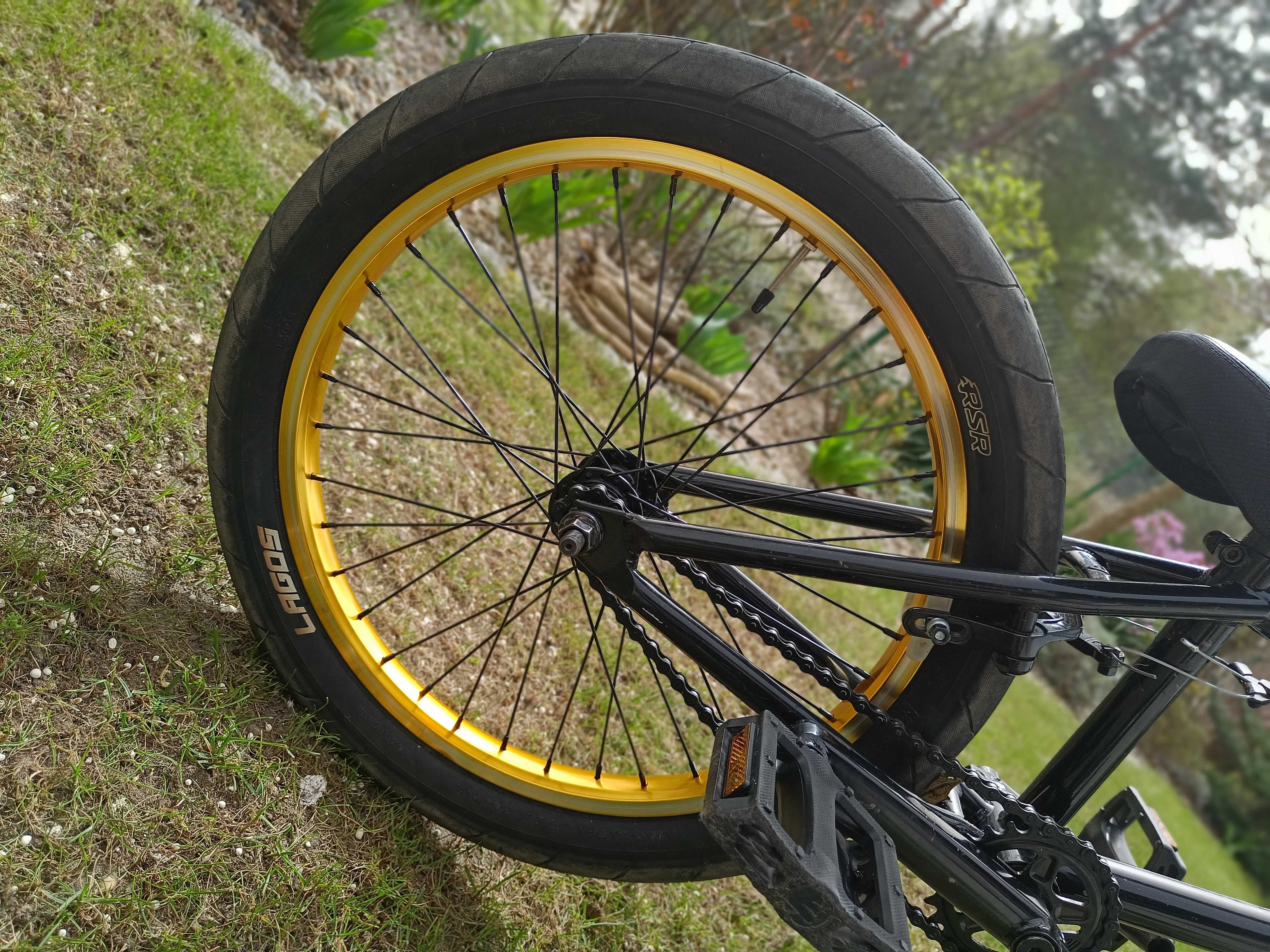 Rower BMX Mafiabikes Kush2+ 20"  Black Gold + 4 Pegi