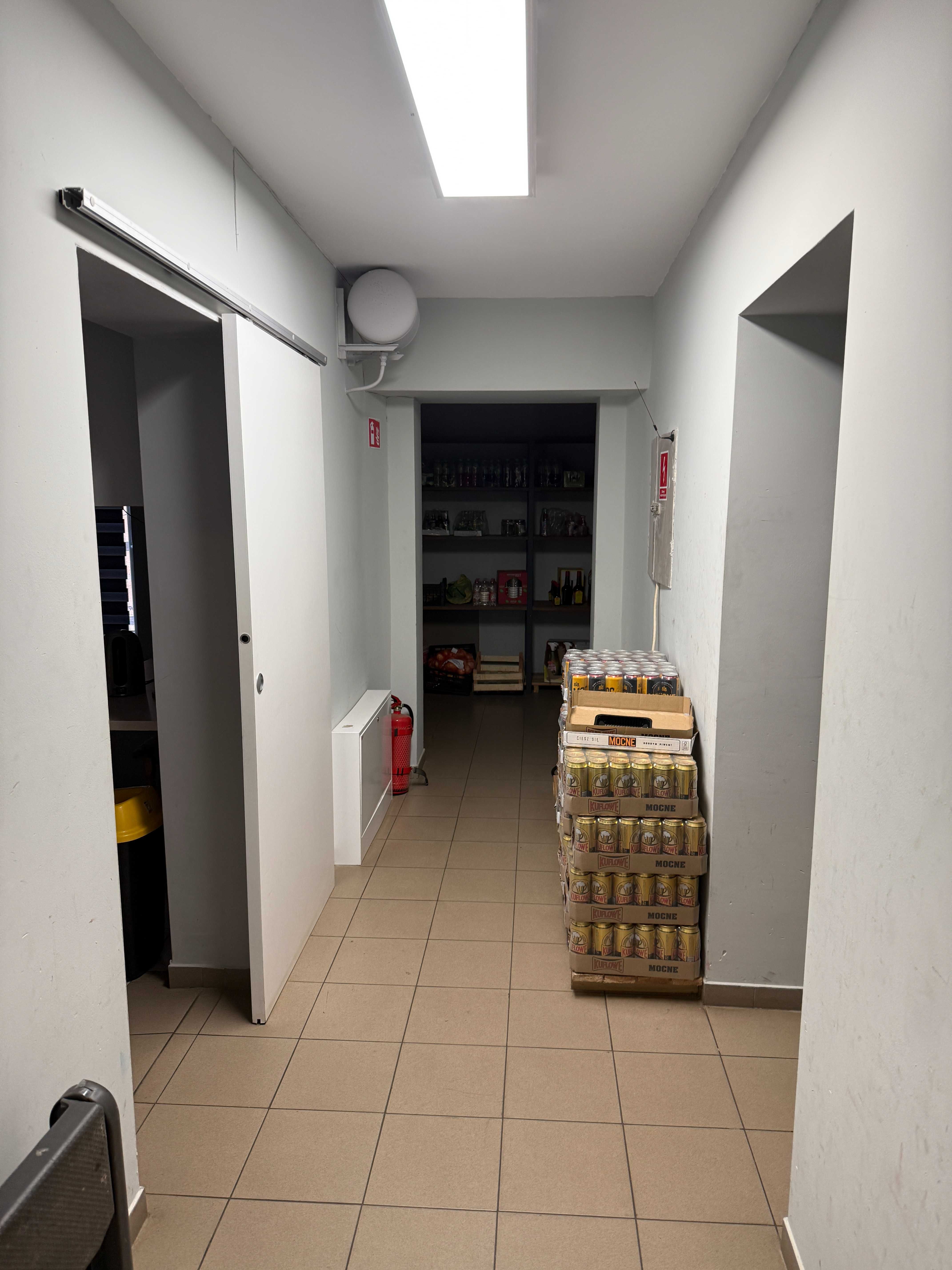 LOKAL USŁUGOWY 121,5 M2 cały parter! fotowoltaika 20kw, klimatyzacja