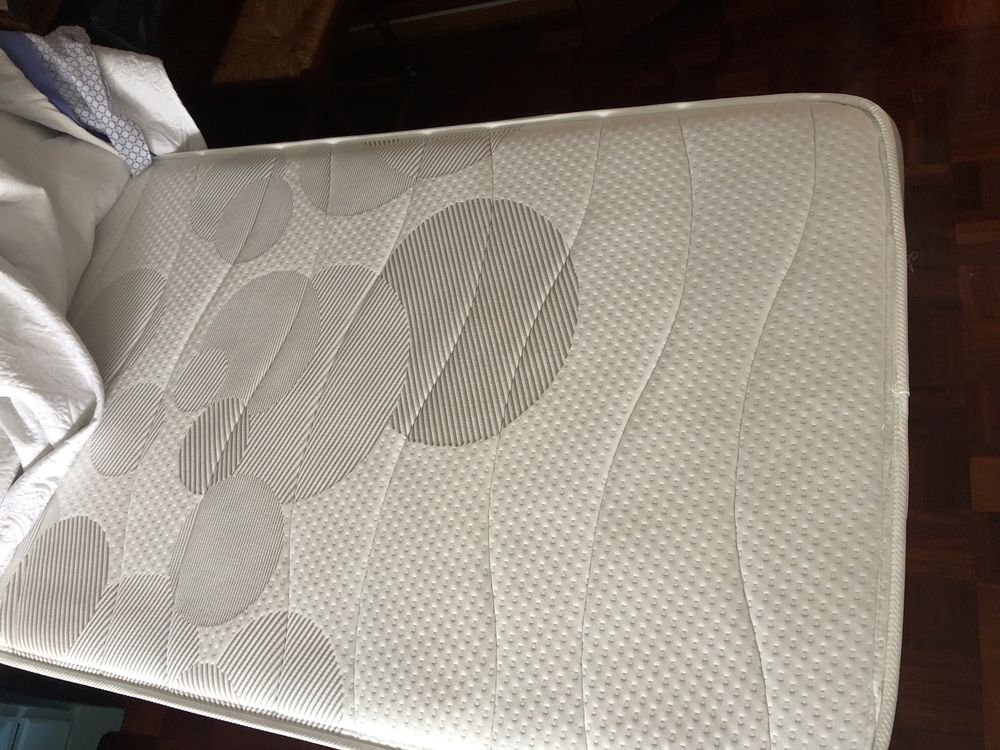 Cama sommier, com colchão 1.90/90