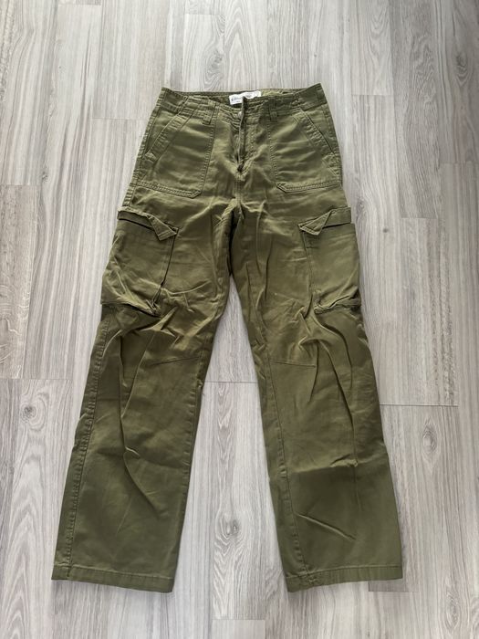 zielone oliwkowe khaki spodnie cargo