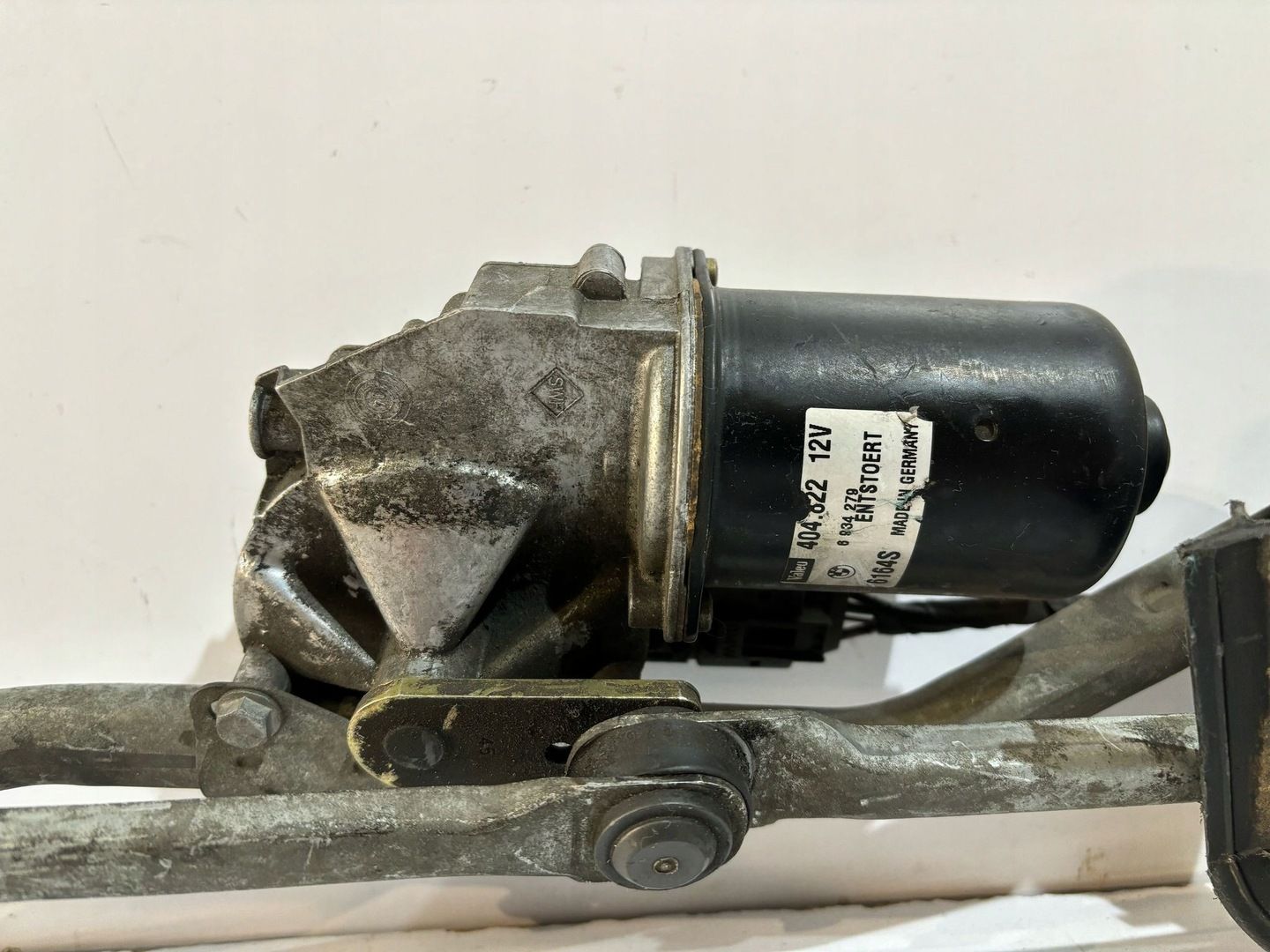 BMW E60 E61 E63 E64 mechanizm wycieraczek   16941