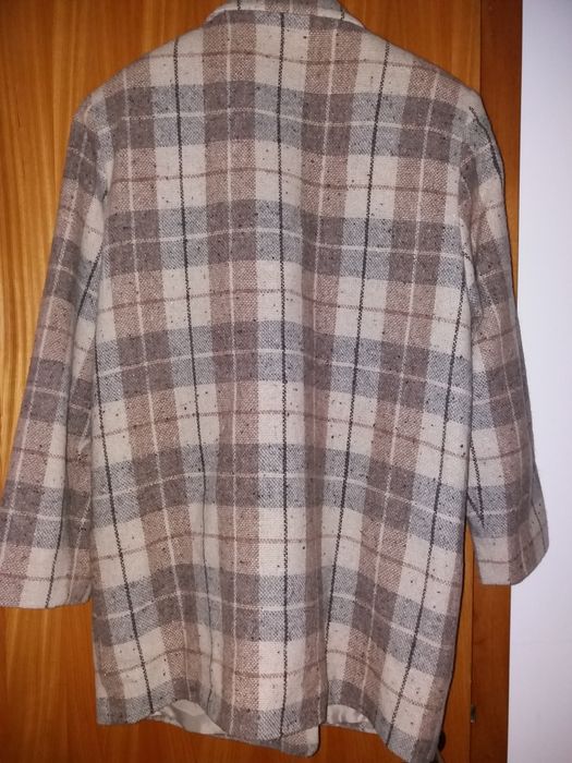 Casacos de fazenda e bombazine como novos