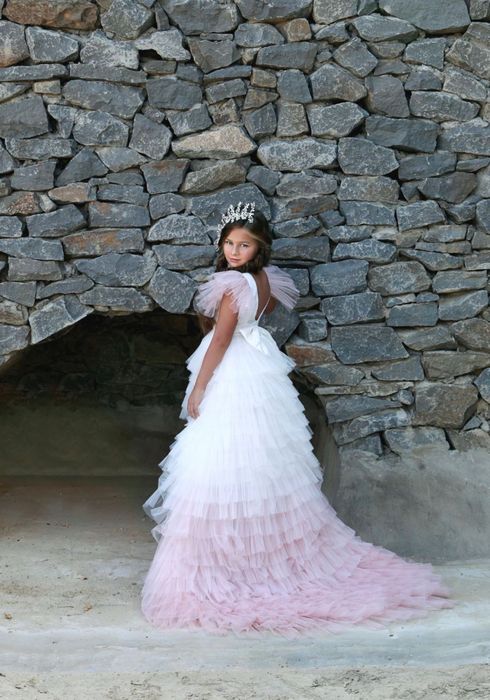 Дитячі сукні, прокат, випускний садочок, платье на выпускной