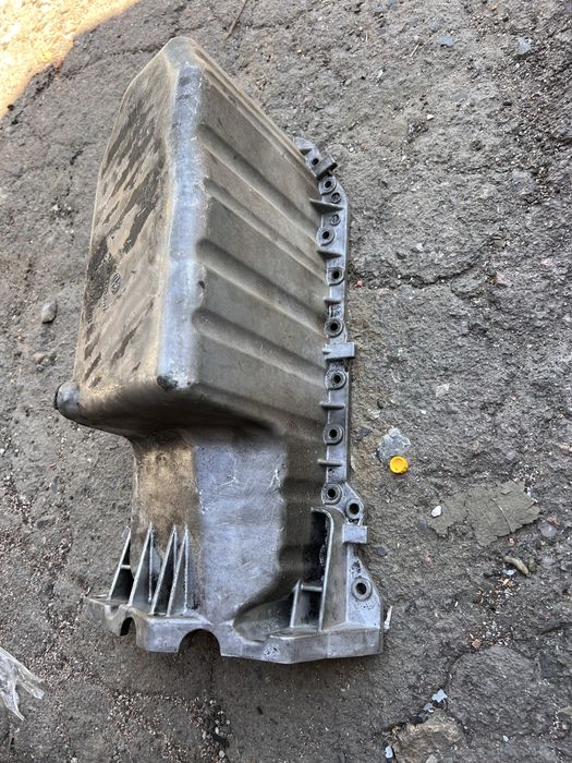 Поддон маслянныц Volkswagen Transporter t4 фольксваген транспорер