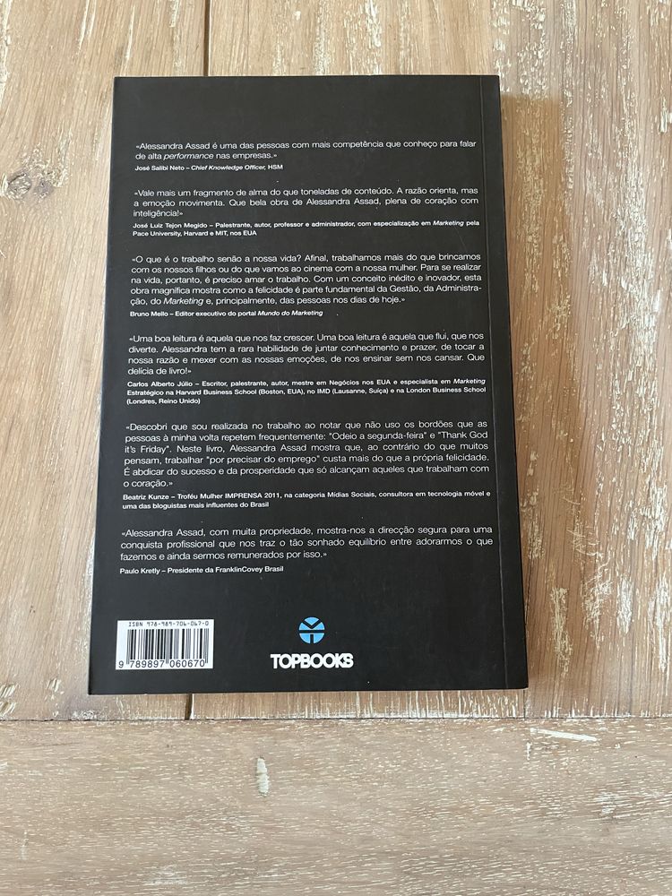 Livro Leva o seu coraçao para o trabalho