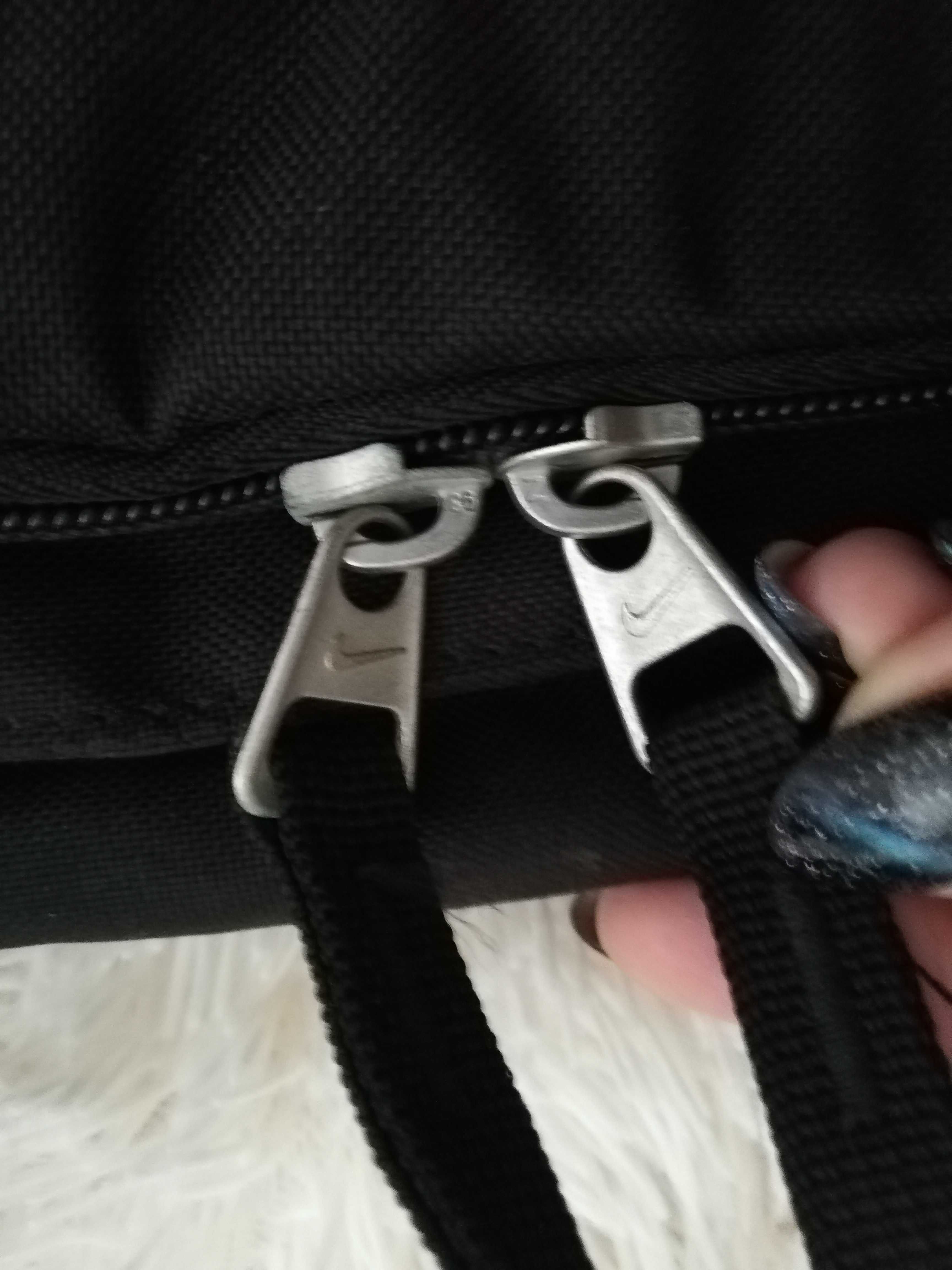 plecak nike czarny pojemny