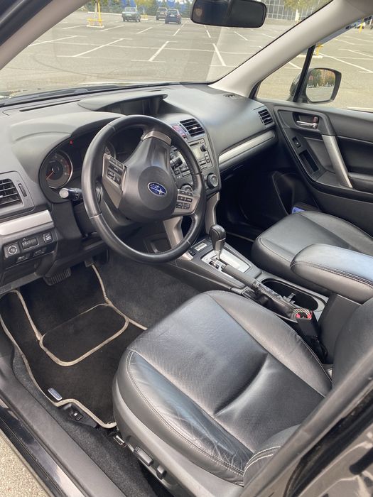 Субару Форестер 2013 Официал