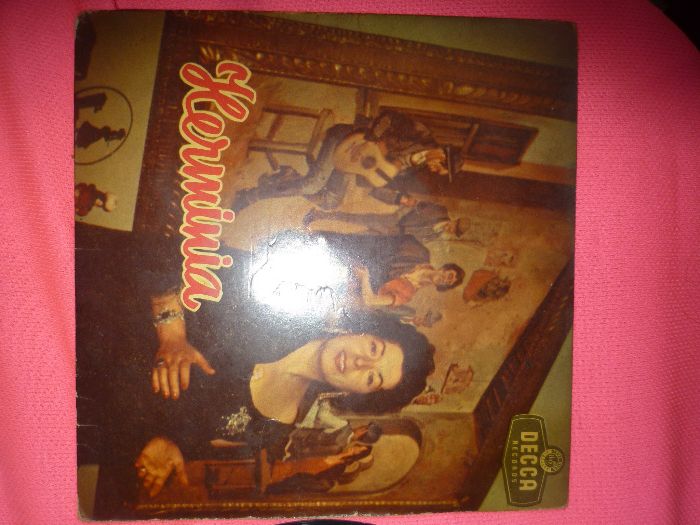 Vinil Raro de 1959 Hermínia, da Hermínia Silva sem riscos em excelen