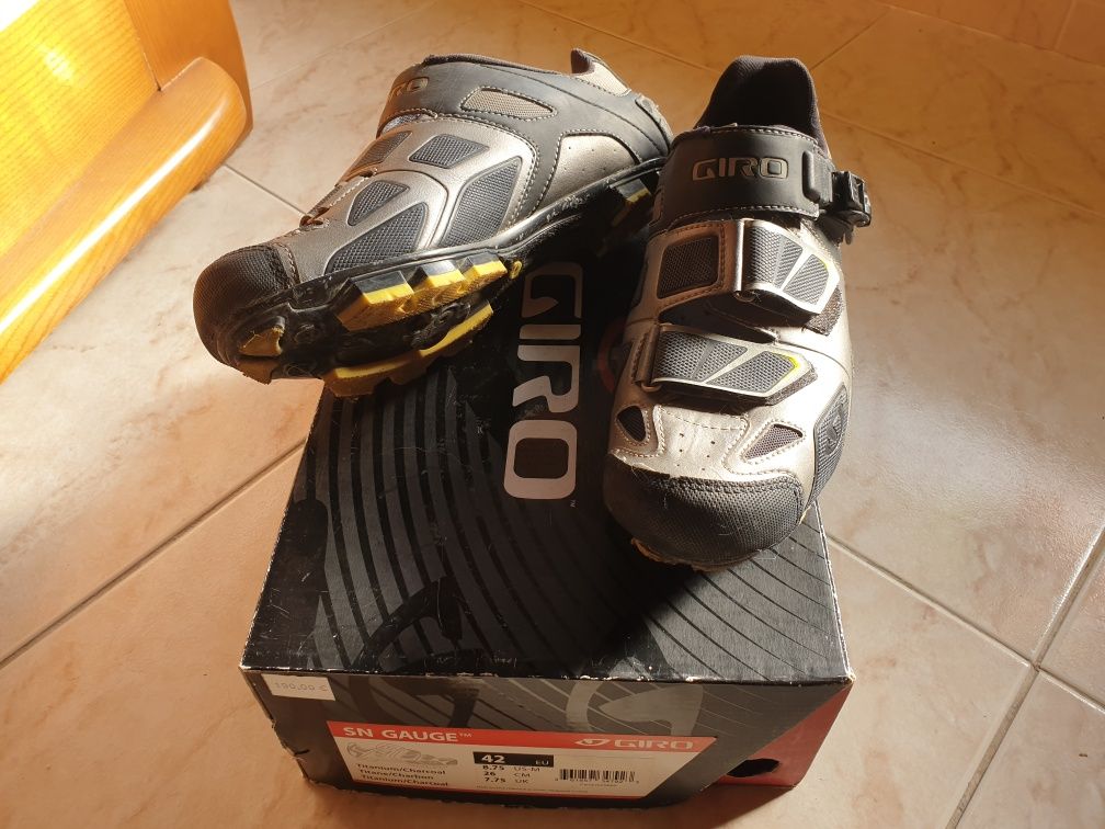 Sapatos de btt GIRO