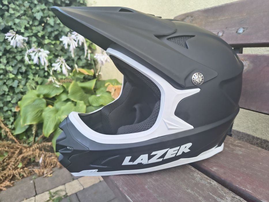 Kask Lazer ,rozmiar M 56-58cm