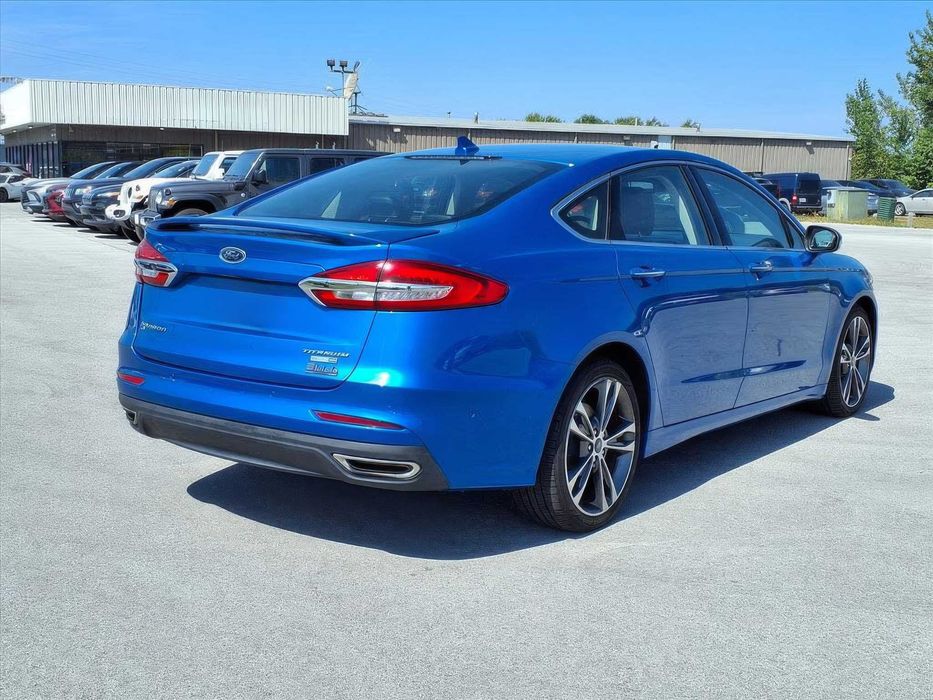Ford Fusion Titanium      2020