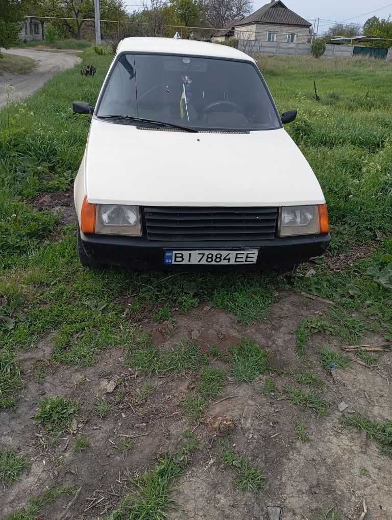 Продам таврію в хорошому стані або обміняю на мото