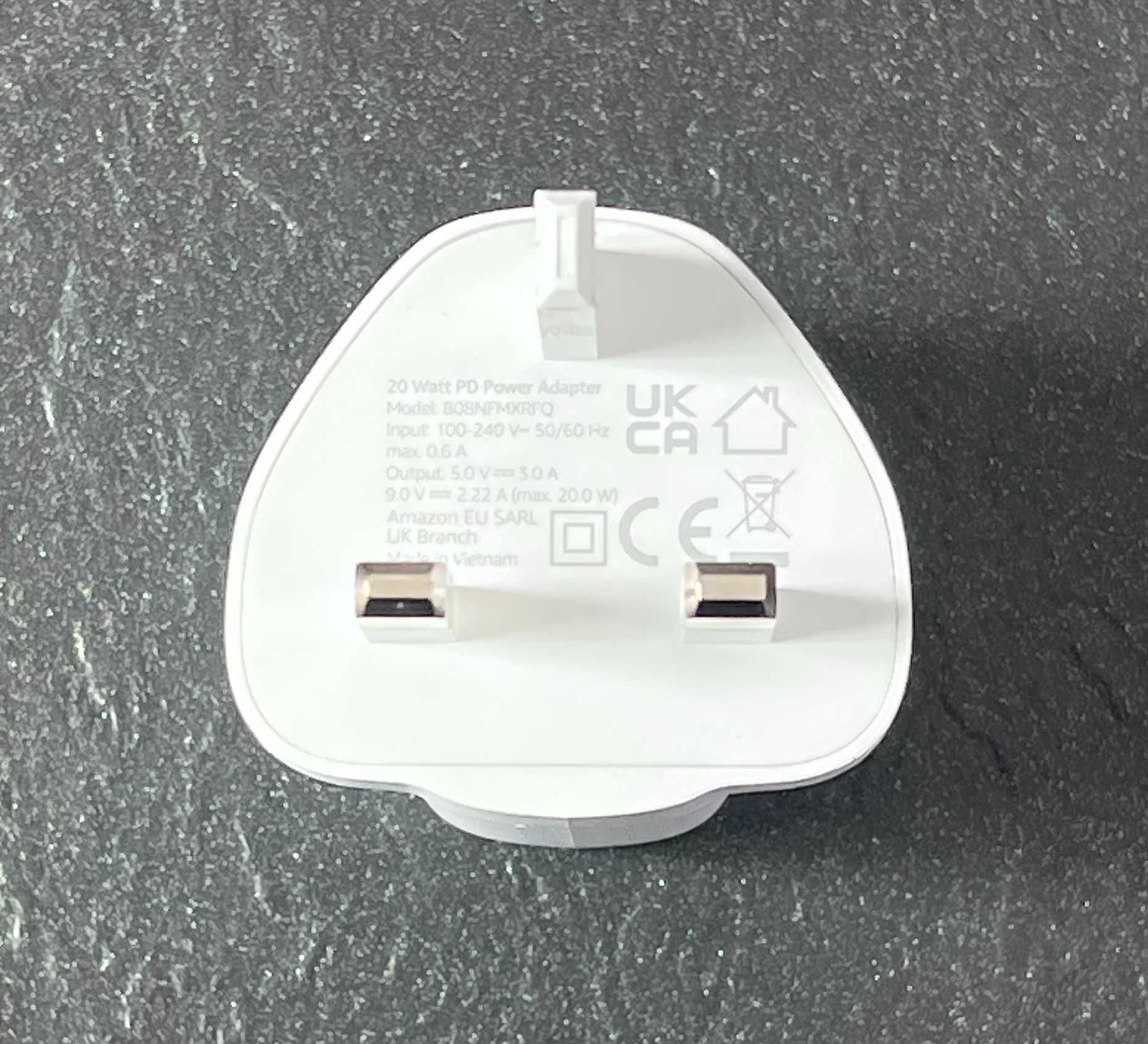 Amazon Basics 20 W Jednoportowa ładowarka ścienna USB-C brytyjska