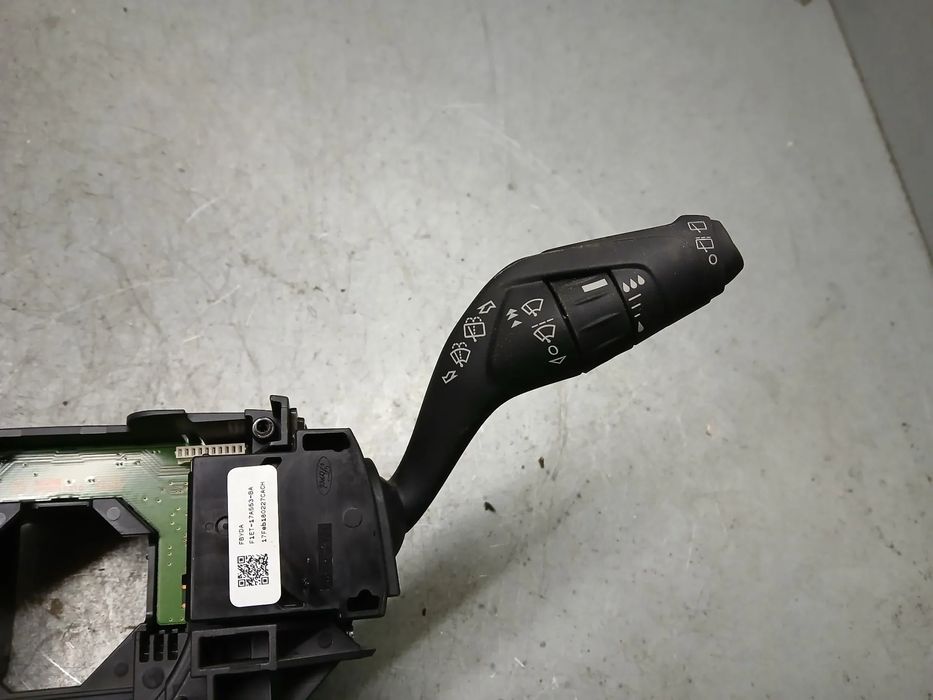 Conjunto / manetes de luzes e limpa vidros FORD Focus III