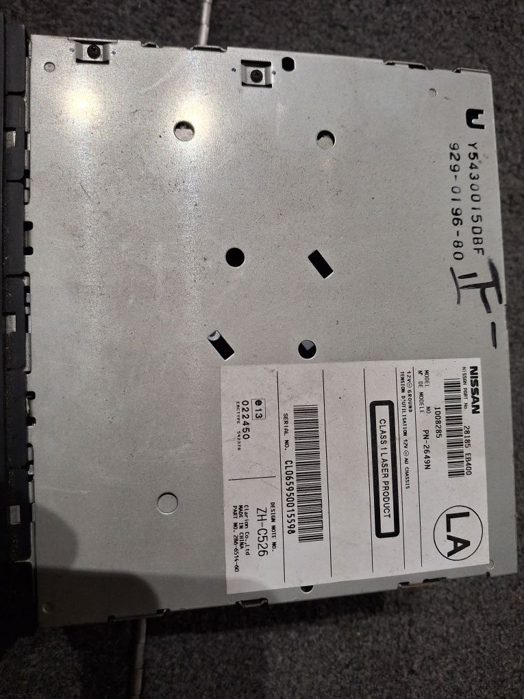 Rádio CD 2 DIN Navara D 40