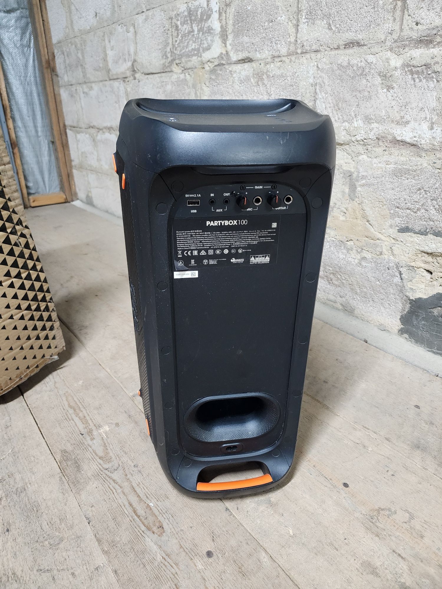 Колонка JBL Partybox 100