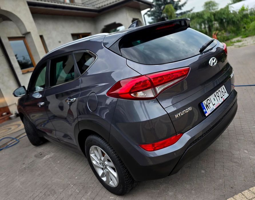 Hyundai Tucson Zarejestrowany 1.6B 132KM alus klima LEDY NAVI kamera FULL
