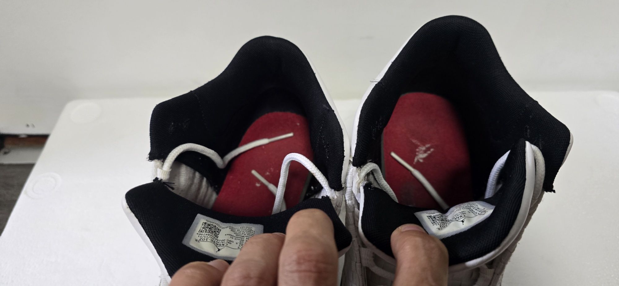 Jordan Max Aura 2