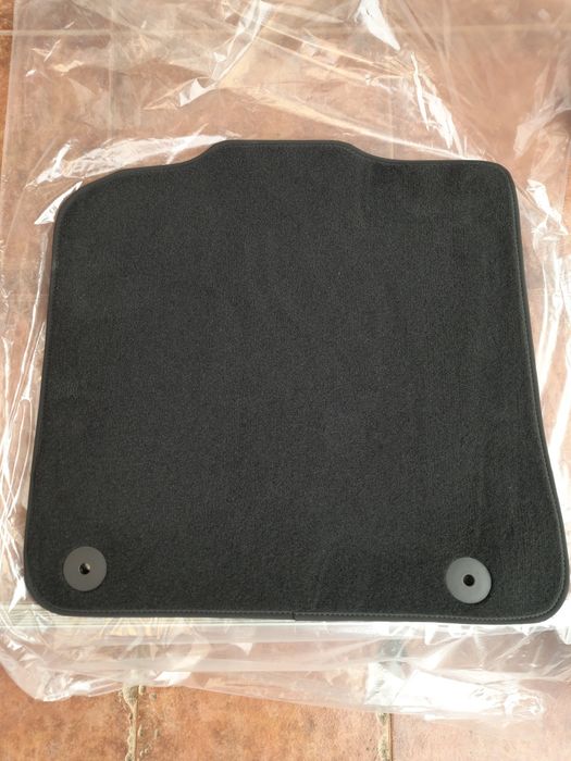 Текстильні коврики на Porsche Cayenne Macan Volkswagen Touareg fl fn