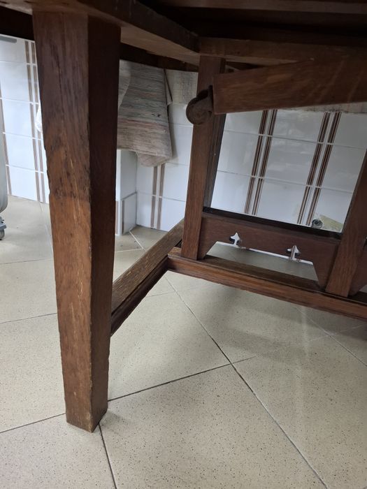 Mesa de madeira carvalho extensível