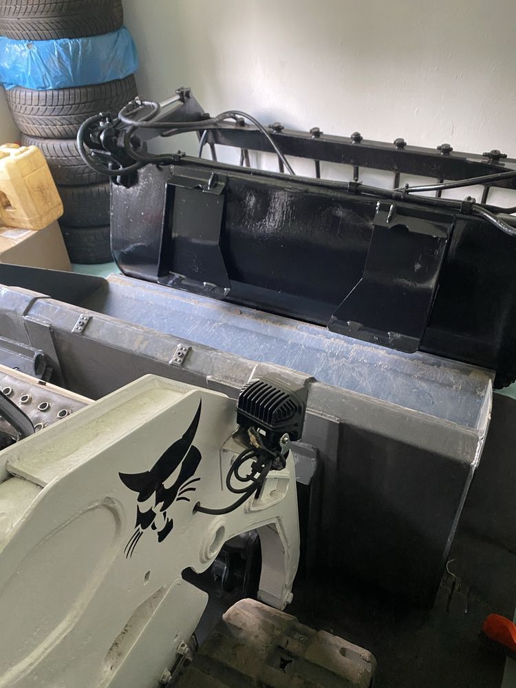 Miniładowarka gąsienicowa Bobcat T190