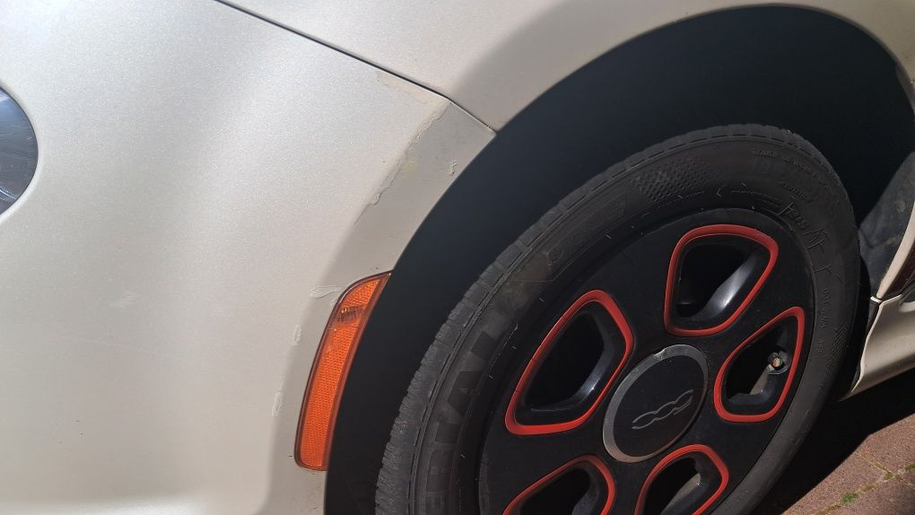 Fiat 500e niski przebieg, elektryk idealny do miasta